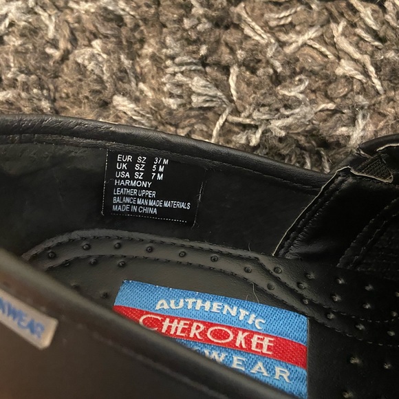 Cherokee Nursing Clogs - Picture 5 of 6